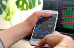 XBT App Ifex 360 AI : le processus d'inscription et ses avantages pour le trading