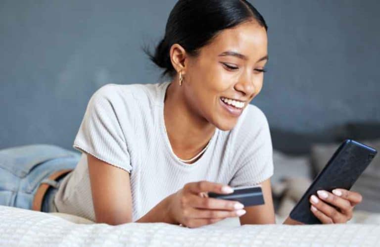 Comment faire un virement bancaire par téléphone ? - Business Alagnon