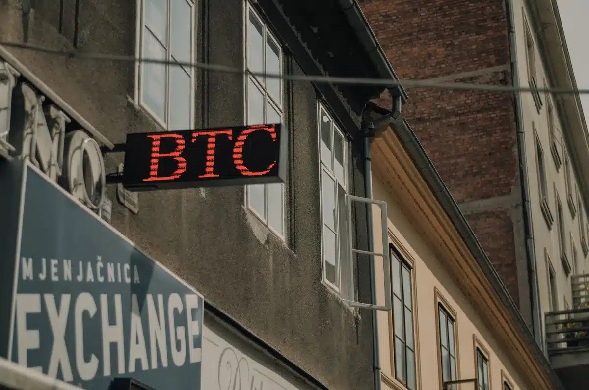 Interface d'une plateforme d'échange crypto affichant une offre promotionnelle de bonus de dépôt