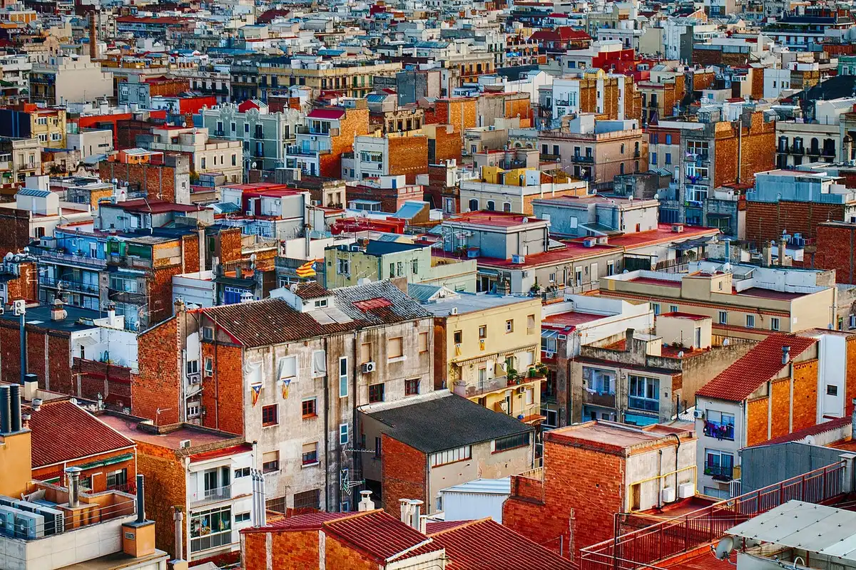 Quartiers variés de Marseille montrant bâtiments et rues