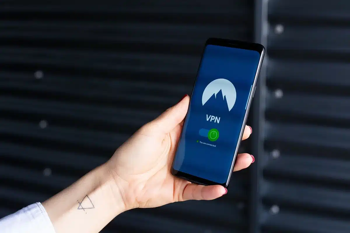 Écran montrant des icônes d'applications connectées pour illustrer la connectivité
